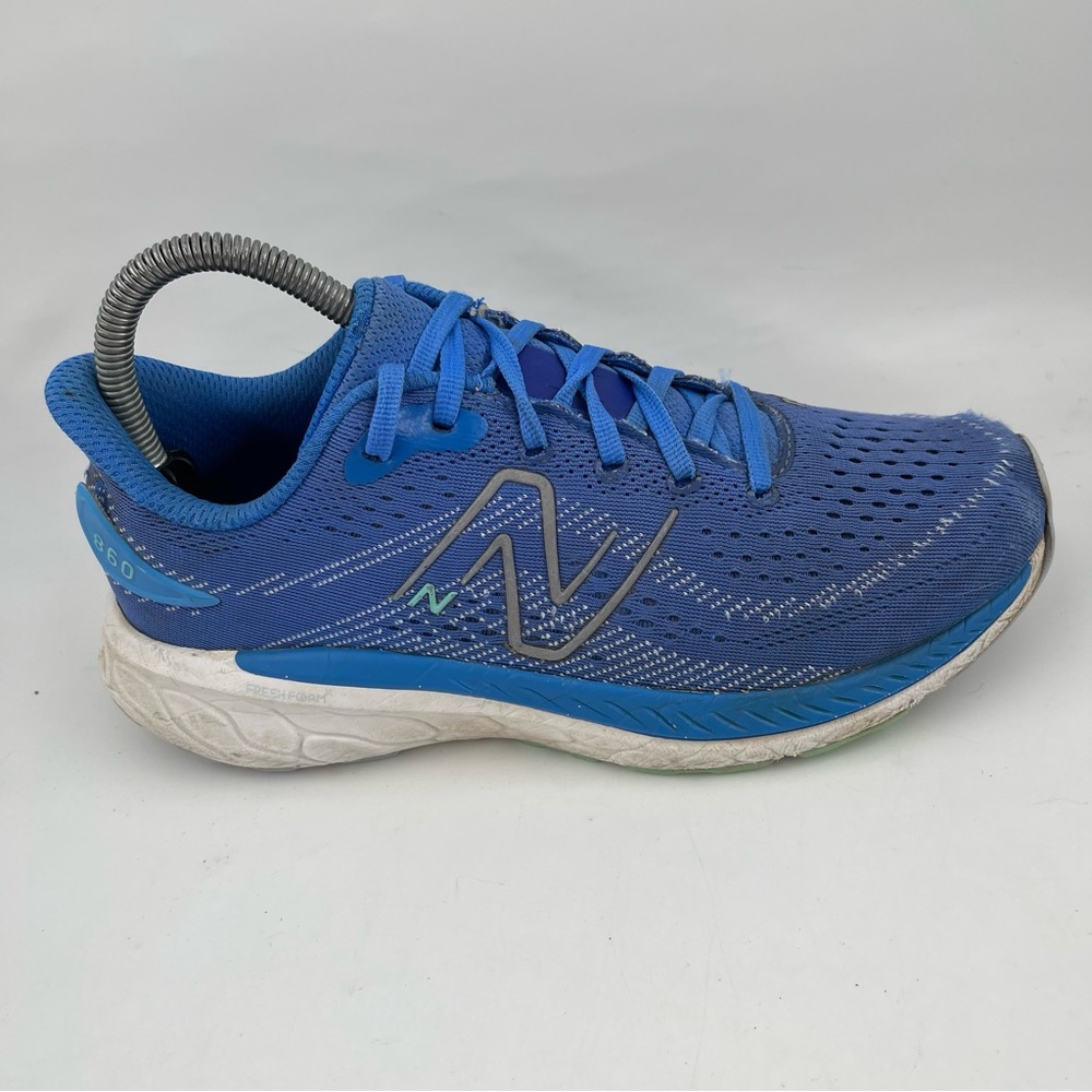 New Balance Kids Fresh Foam 860 - SZ 5.5 Y - Blue Low Top Lace-Up Running Shoes